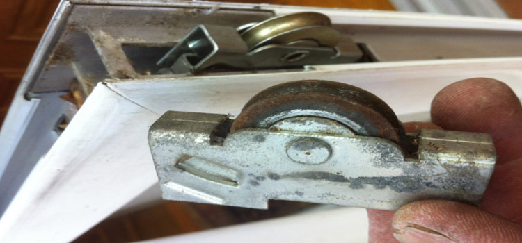 screen door roller repair in Gainesville